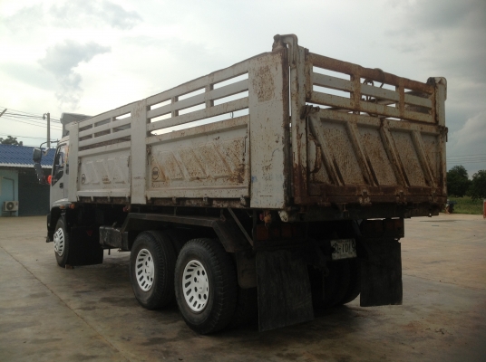 ขายสิบล้อเดกก้า195 ดั้มสามมิตรสวยๆ