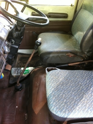 ขาย HINO F18 HO7C 185 1เพลา ตู้ห้องเย็น สภาพสวยพร้อมใช้ ติดต่อได้ที่คุณ อ๊อฟ พิจิตร 086-737-9991