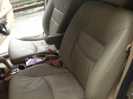 รถบ้าน เจ้าของขายเอง HONDA, CITY 1.5 E (AS) i-DSI ปี 03 เกียร์ออโต้ สีบรอนซ์ทอง ตัว TOPสุด AIRBAG ABS ภายในลายไม้ เบาะหนังแท้