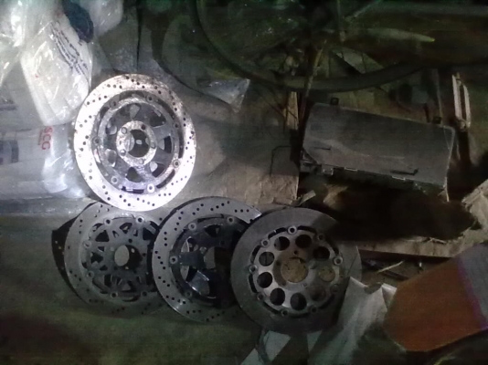 ขายอะไหลเก่า มอไซค์บิกไบร์ จำนวนมาก รูปจำนวนมาก