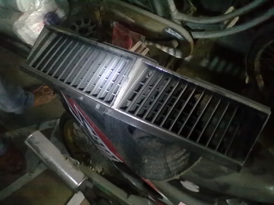 ขายอะไหลรถ  ระเบิดรถแต่ง จำนวนมาก