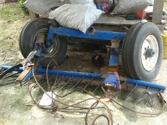 อุปกรณ์รถไถ่ฟอร์ด สภาพพร้อมช้ สนใจโทรมานะครับ