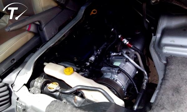 NISSAN urvan มือเดียว ปี 2004 แต่ง VIP สวยงาม รถสวยพร้อมใช้งาน