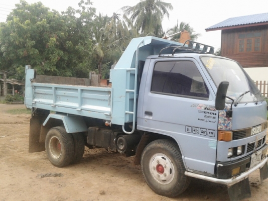 รถหกล้อดั้มเล็กเครื่อง110ดั้มใหญ่ท้ายf