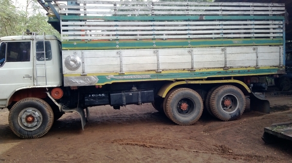 ขายสิบล้อดั้ม HINO 2 เพลา ขายสิบล้อดั้ม HINO 2 เพลา