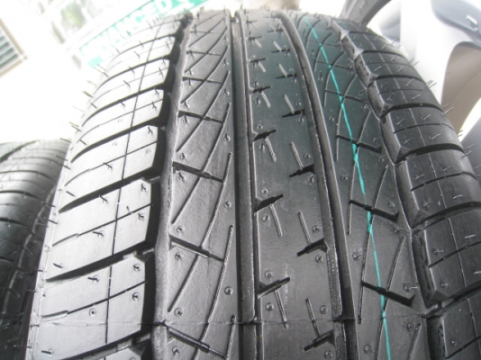 ขายล้อแม็ก Honda civic fb ป้ายแดง 16"x6.5" et45 5รู114.3 +ยางปี 3313 ตุ่มหน้ายางและสีมีทุกเส้นครับ  สนใจติดต่อเล็กคลองสาม (081-3747940)