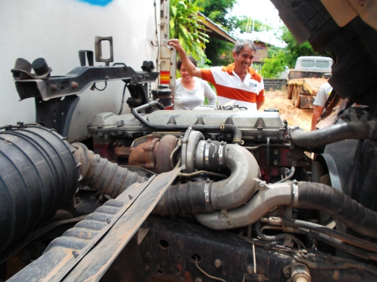 ขายด่วนรถสิบล้อHINOเมก้าเครืองJO8C220แรงม้าปี46