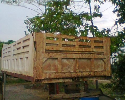 ขายกะบะดั้ม10 ล้อ ครบชุด FUSO527(หลุดมัดจำ)