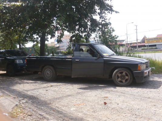 ขายรถกระบะบรรทุก Toyota Hero เครื่องเดิม