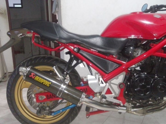 ขาย suzuki bandit 400 อินวอย 55000 แตงสวย ขาย suzuki bandit 400 อินวอย 55000 แตงสวย