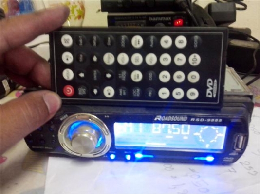 วิทยุติดรถ iรีโมทย์ สภาพพร้อมใช้ 2 ตัว 1,200 บาท ครับ MP3 USB DVD FM