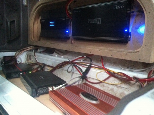 ขาย เครื่องเสียงชุดใหญ่ หมดนี่เรยคับ พร้อมใช้งาน