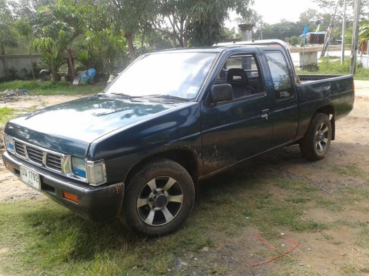 รถกระบะนิสสัน BIG M ปี่2536 พวงมาลัยพาวเวอร์ เครื่องดี2500ฝาแดง