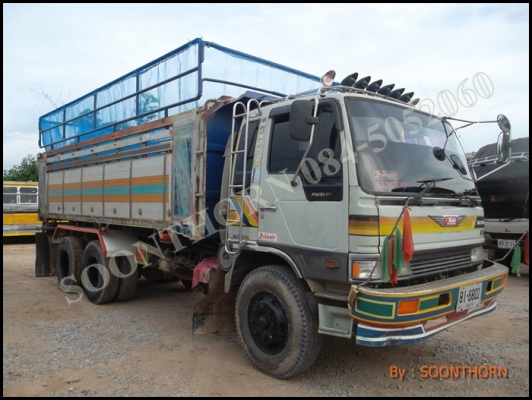 ขายด่วน รถบรรทุก 10 ล้อดั้ม HINO 3H 195 แรง/ 2 เพลา สภาพเดิมๆ สวยพร้อมใช้งาน ราคาสุดคุ้ม