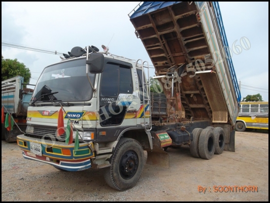 ขายด่วน รถบรรทุก 10 ล้อดั้ม HINO 3H 195 แรง/ 2 เพลา สภาพเดิมๆ สวยพร้อมใช้งาน ราคาสุดคุ้ม