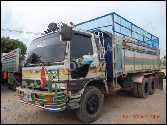 ขายด่วน รถบรรทุก 10 ล้อดั้ม HINO 3H 195 แรง/ 2 เพลา สภาพเดิมๆ สวยพร้อมใช้งาน ราคาสุดคุ้ม