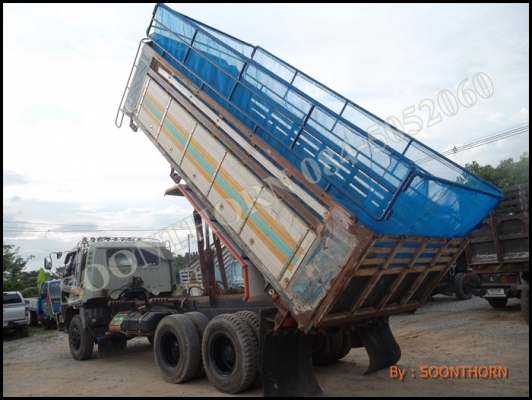 ขายด่วน รถบรรทุก 10 ล้อดั้ม HINO 3H 195 แรง/ 2 เพลา สภาพเดิมๆ สวยพร้อมใช้งาน ราคาสุดคุ้ม