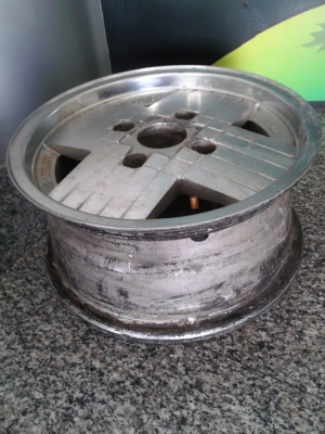 ขาย แม็กขอบ 13 ... 114 กว้าง7 นิ้ว. 4 วง   2500บาท ไม่คดไม่ดุ้งครับของแท้ ญี่ปุ่นไม่เหมือนใคร ลด3800