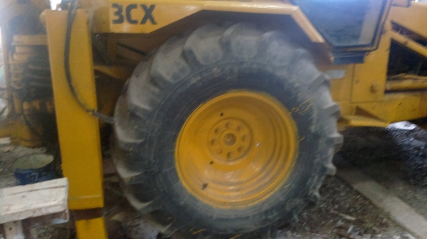 ขายรถJCB 3CX สวยพร้อใช้งาน ขายรถJCB 3CX สวยพร้อใช้งาน