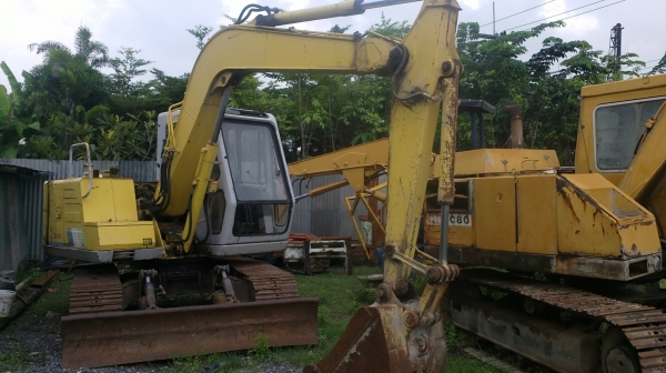 ขายรถแมคโค SUMITOMO 60 พร้อมใช้