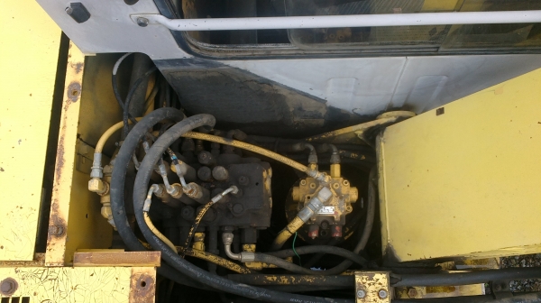 ขายรถแมคโค SUMITOMO 60 พร้อมใช้ ขายรถแมคโค SUMITOMO 60 พร้อมใช้