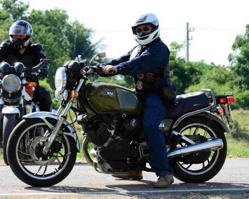 yamaha xv 750.   โซ่ 65,000