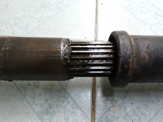 ขายสปายเพลากลาง toyota จองถึง เย็นวันศุกร์ครับ