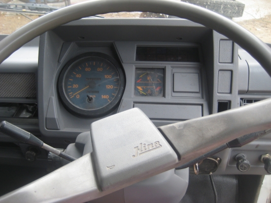 ขายรถบรรทุก 6 ล้อ HINO FC