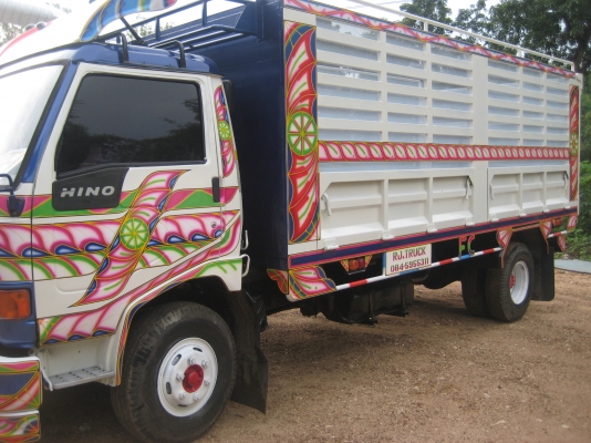 ขายรถบรรทุก 6 ล้อ HINO FC