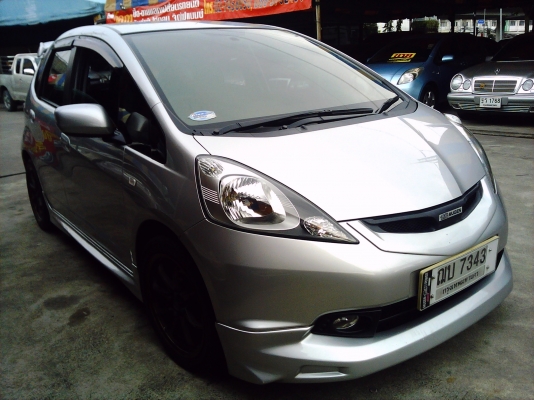 Honda jazz1.5i-vtecs m/tแต่งเต็มที่ จัดไฟแนนซ์ก็ฟรีดาวน์