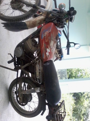 ขายyamaha dt 125 โช๊คคุ่ เล่มทะเบียนพร้อมชุดโอน