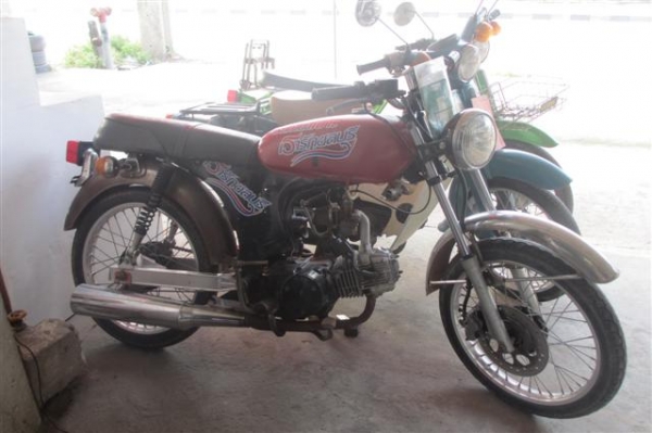 ขายเหมารถโบราณ 3 คันถูกๆอ่านรายละเอียดด้านในครับ จ.ชลบรี