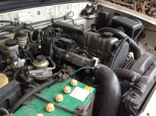 ขายฟอร์ด โฟวิน ปี2542 สภาพสวย กันชนหน้า-หลังแต่งมีฟรีล็อค ยางดี4เส้น รถที่บ้านใช้เอง ติดต่อคุณไก่0861237456