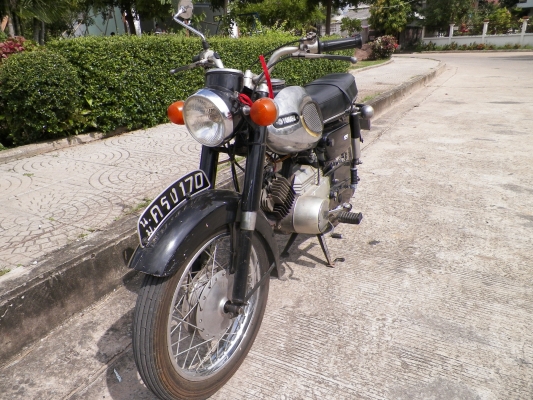 ขาย YAMAHA YA6 ปี 1964 ทะเบียนแท้ไม่ขาดพร้อมโอน