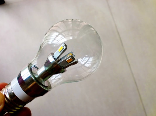 หลอดทังเสต LED  (5W)   มี 2 แสงให้เลือก แสงขาว แสงเหลือง