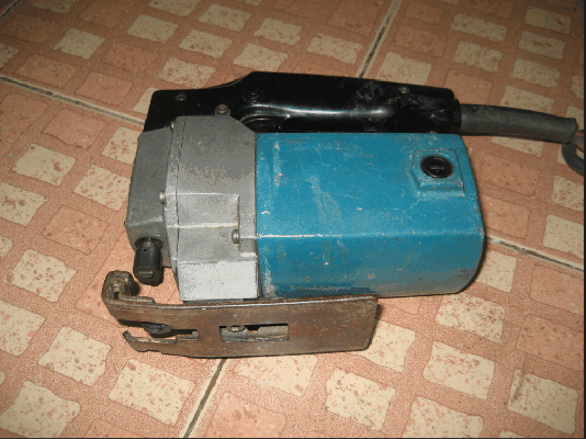 ขายด่วน JIG SAW Makita  4300BA แท้100\%ปรับความแรงได้ คับ