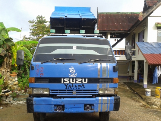 ขาย6ล้อดั้ม isuzu NPR195 เครื่องเเรง