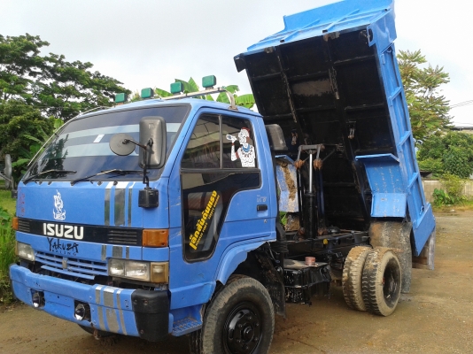 ขาย6ล้อดั้ม isuzu NPR195 เครื่องเเรง