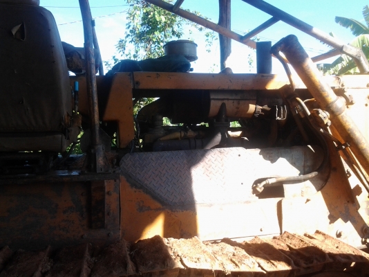 KOMATSU D60 รุ่น 3 เครื่องขัมมิ้นเดิม เอกสารใบอินวอยซ์ โซ่ใหม่ บูชใหม่