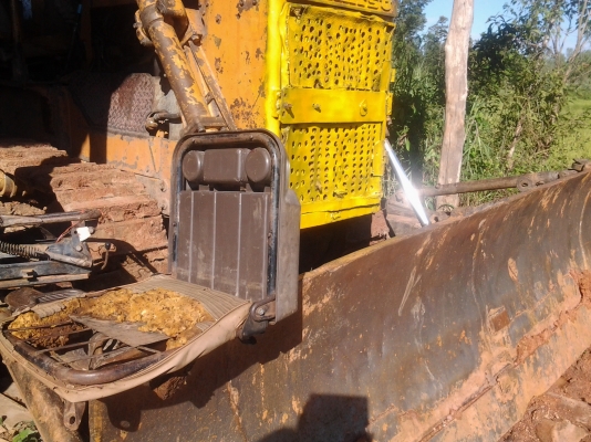 KOMATSU D60 รุ่น 3 เครื่องขัมมิ้นเดิม เอกสารใบอินวอยซ์ โซ่ใหม่ บูชใหม่