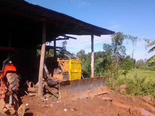 KOMATSU D60 รุ่น 3 เครื่องขัมมิ้นเดิม เอกสารใบอินวอยซ์ โซ่ใหม่ บูชใหม่