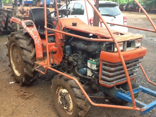 คูโบต้า L1-20 4 WD 2 เพลา เครื่องดี เกียร์ดี เข้าล่องอ้อยได้