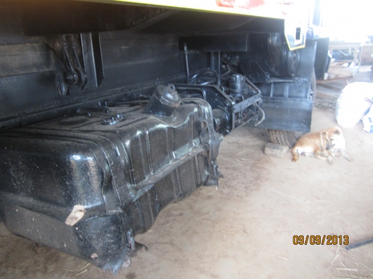 ขาย  6  ล้อดั้ม  ISUZU  ROCKY  175  HP