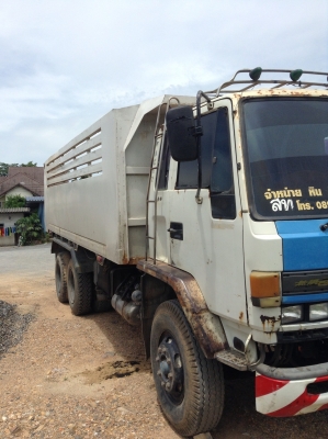 ขาย อีซูซุ สิบล้อดั๊ม