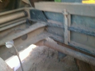 ขายด่วนรถหกล้อดั้มหัวยาว ISUZU เครื่อง 6BB1 แกนยาว เฟืองท้ายฟูโซ๋ คัสซีสวย ยางหน้าใหม่เอี่ยม ยางหลังเต็ม ภาษีเต็ม 57 ทะเบียนพร้อมโอน