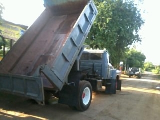 ขายด่วนรถหกล้อดั้มหัวยาว ISUZU เครื่อง 6BB1 แกนยาว เฟืองท้ายฟูโซ๋ คัสซีสวย ยางหน้าใหม่เอี่ยม ยางหลังเต็ม ภาษีเต็ม 57 ทะเบียนพร้อมโอน