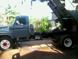 ขายด่วนรถหกล้อดั้มหัวยาว ISUZU เครื่อง 6BB1 แกนยาว เฟืองท้ายฟูโซ๋ คัสซีสวย ยางหน้าใหม่เอี่ยม ยางหลังเต็ม ภาษีเต็ม 57 ทะเบียนพร้อมโอน