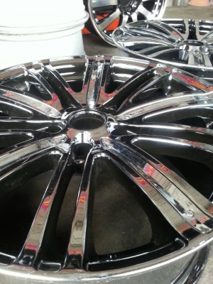 แม็กขอบ 18 5รู114 มี 1คู่ ราคา 3,900บาท