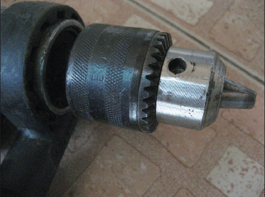 ขายด่วนสว่าน เจาะกระแทก Makita Model 8416 แท้100\%