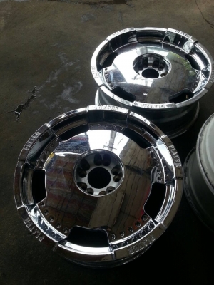 VIP แม็กขอบ 18 5รู100/114 มี 1คู่ ราคา 3,900บาท